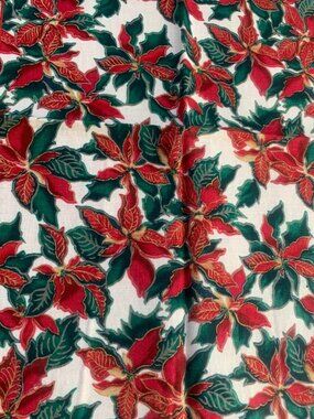 Handmade Poinsettia Table Runner Christmas Decor 11x42 Festive Red & Green Flora